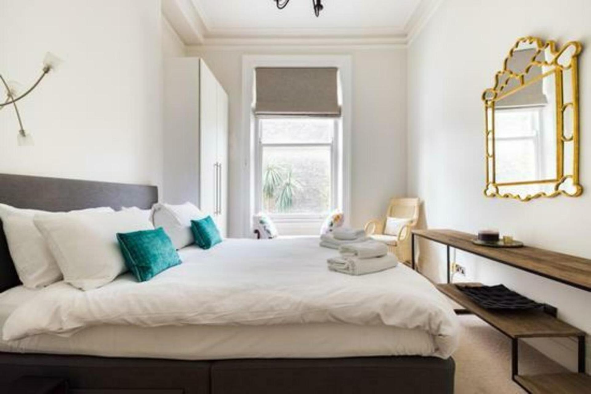 Elegant One Bed In The Heart Of Chelsea London