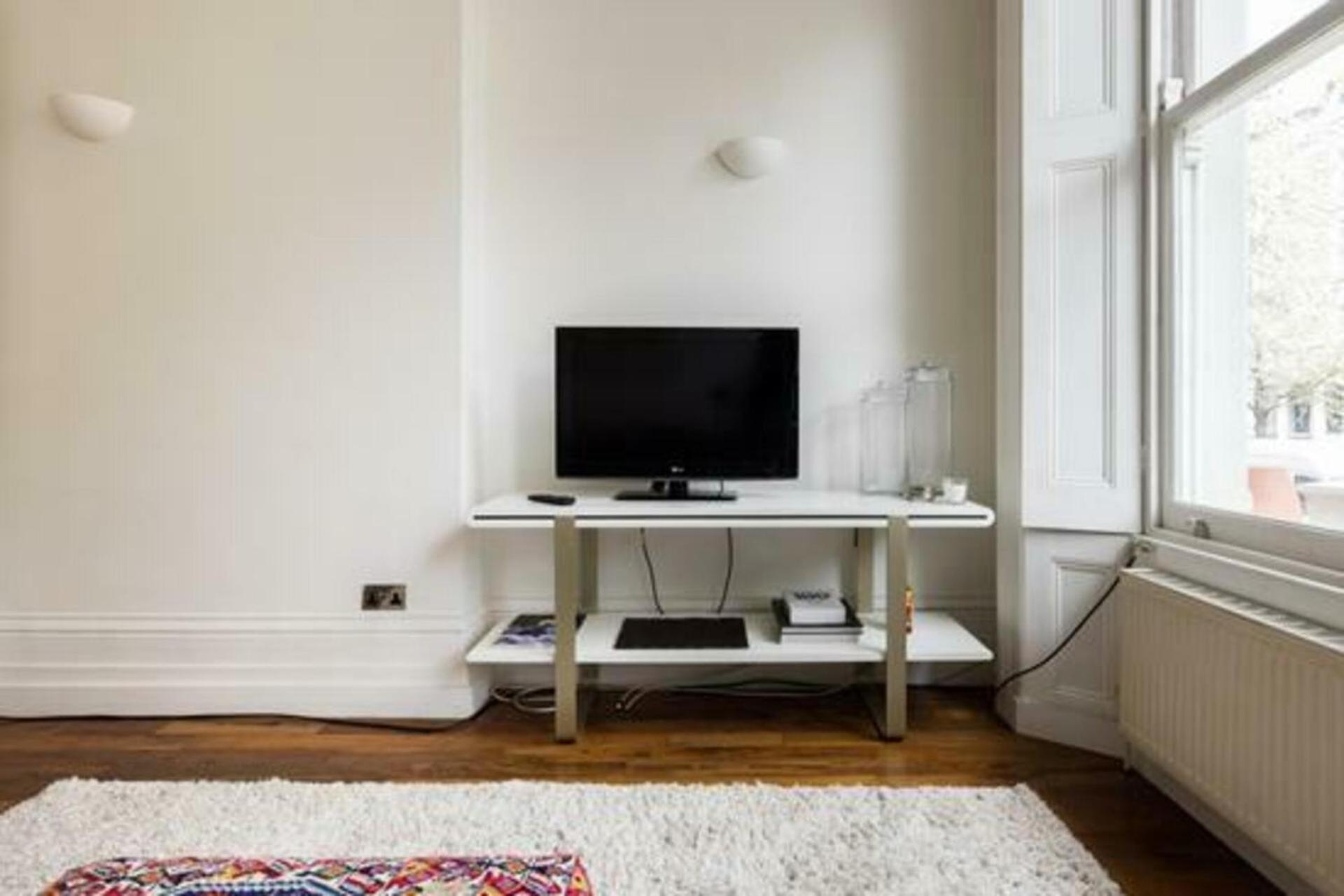 Elegant One Bed In The Heart Of Chelsea Apartment *